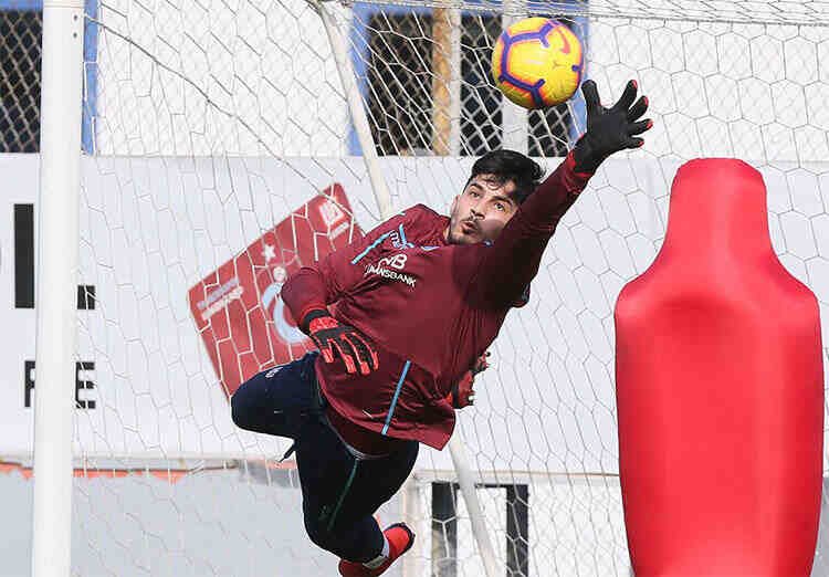 Trabzonspor 4 eksikle çalıştı