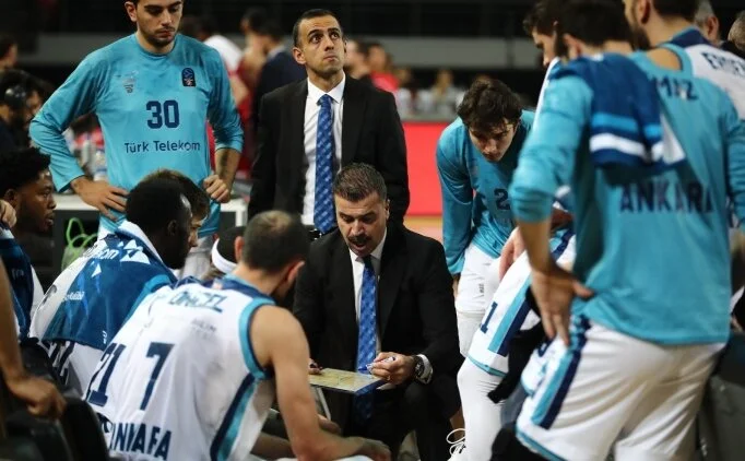 Temsilcilerimiz Çeyrek Final için Parkede
