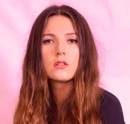 Gamze Karaduman Kimdir?