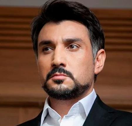 Senarist ve Oyuncu Cahit Kayaoğlu Kimdir?