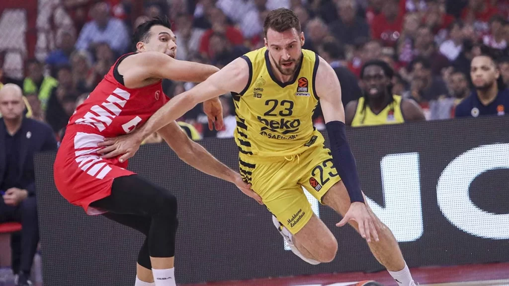 Kaunas yolcuları belli oldu