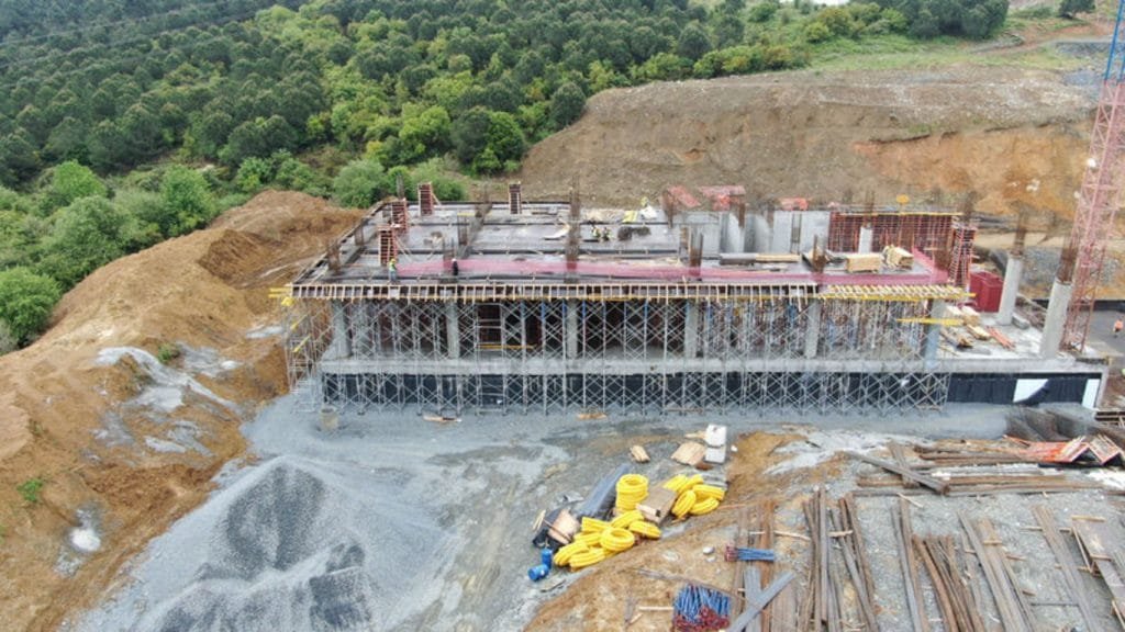 Galatasaray Yeni Tesisinin Temellerini Kemerburgaz’da Attı