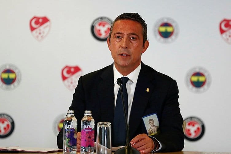 Ali Koç Feneri Bırakıyor