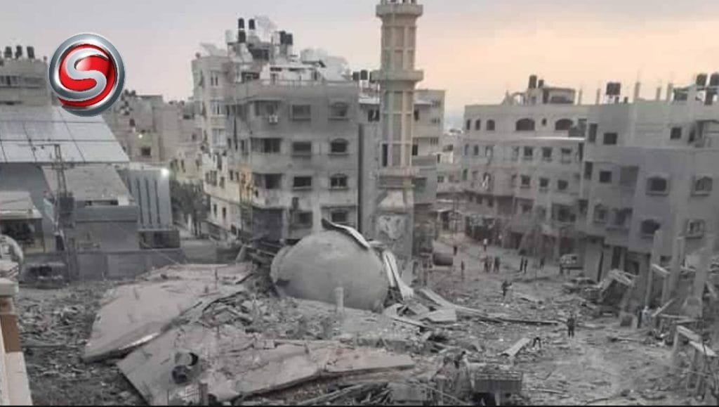 Gazze’deki Camilerden Birinin Minaresi Hala Dimdik Ayakta!