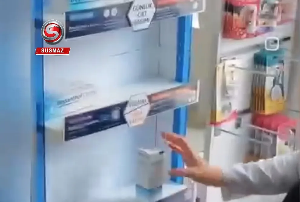 Bir Eczacının İsrail Protestosu: Bayer Ürünlerini Satmayacağını Belirtti ve İlaçları Çöpe Attı