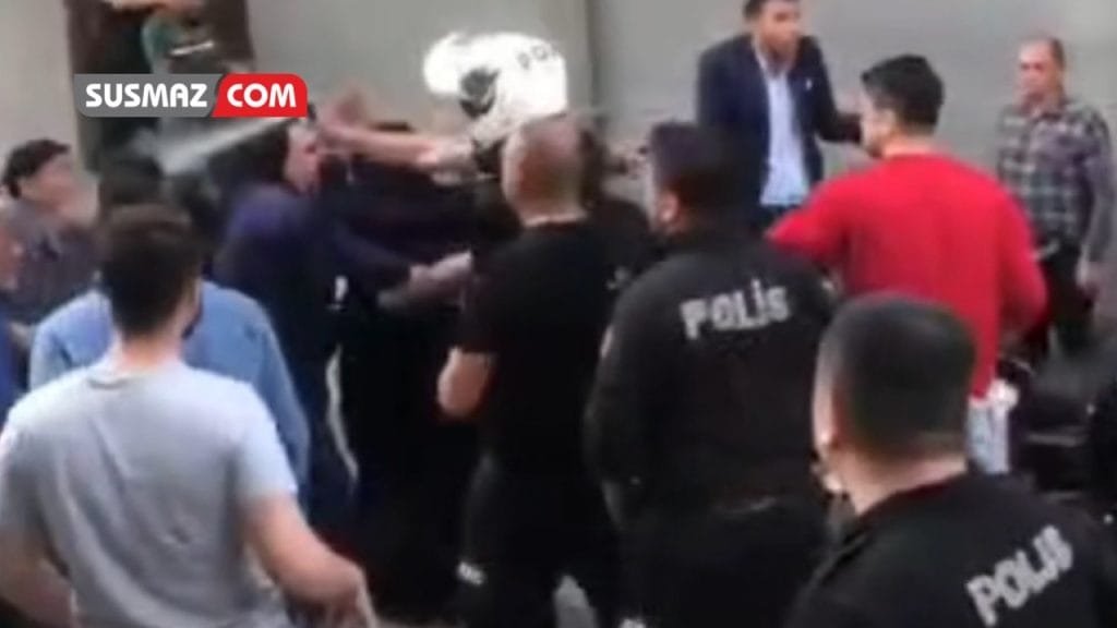 “Son Dakika: Adana’da Polis Müdahalesi Kameralara Yansıdı – Biber Gazı ve Joplu Saldırı”