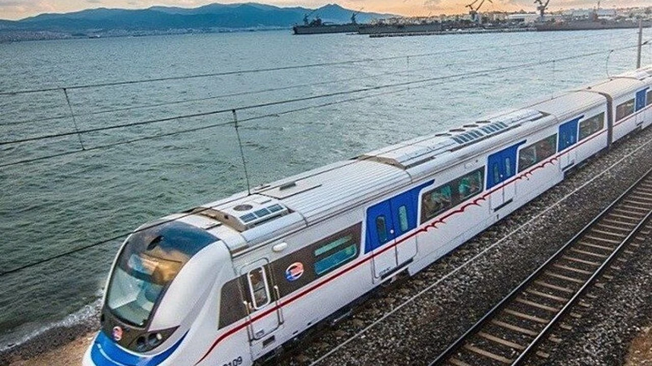 İzmir’de Bayramda Ulaşım Ücretsiz Mi? İşte İzmir’de Son Durum