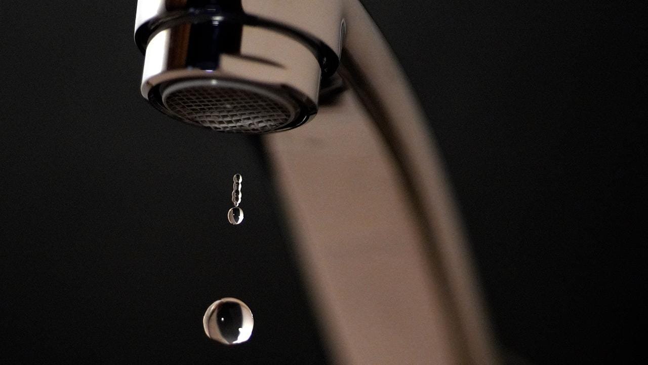 İZSU Uyardı: İzmir’de Bu Mahallelerde Sular Yok: Saat Saat Su Kesintisi Programı