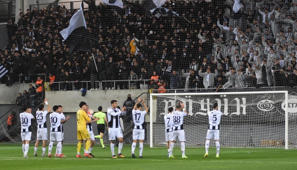 Altay’dan şok karar! Biletler 10 TL’ye düştü