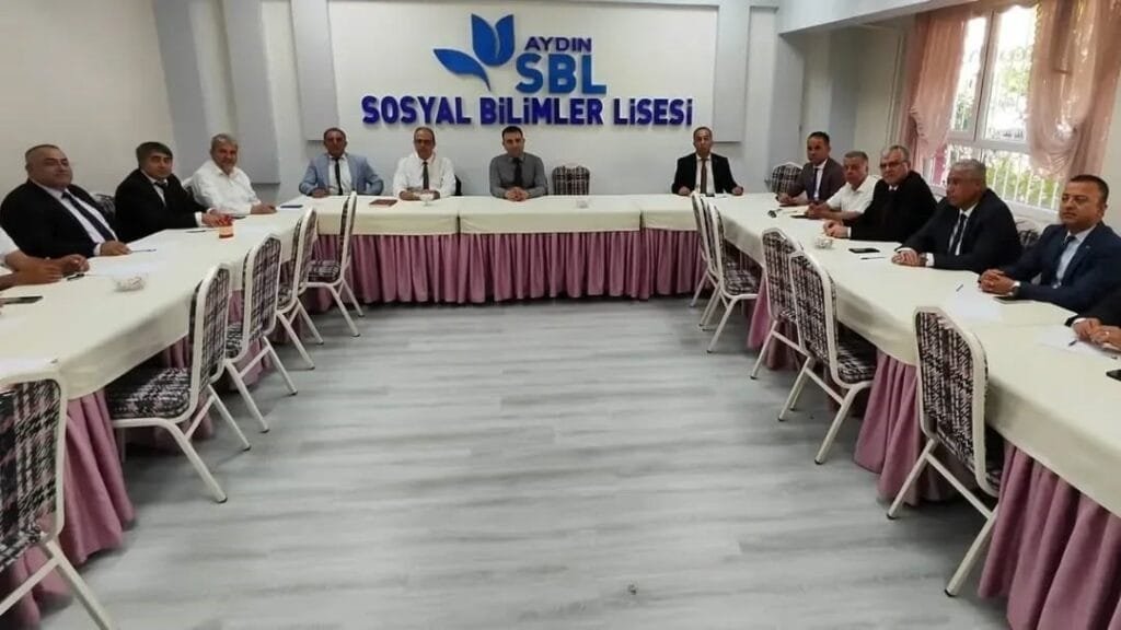 Aydın’da Türkiye Yüzyılı Maarif Modeli çalışmaları değerlendirildi