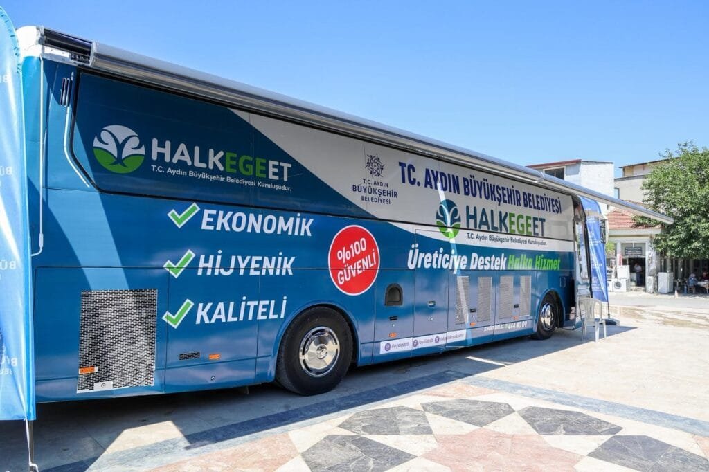 Aydın’da Halk Ege Et Büyüyor: Mobil Satışta İlk Durak Yenipazar