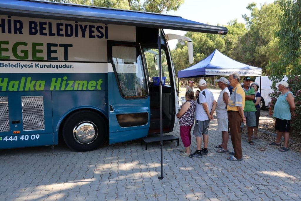 Aydın Büyükşehir’den Davutlar’a ekonomik gıda hizmeti