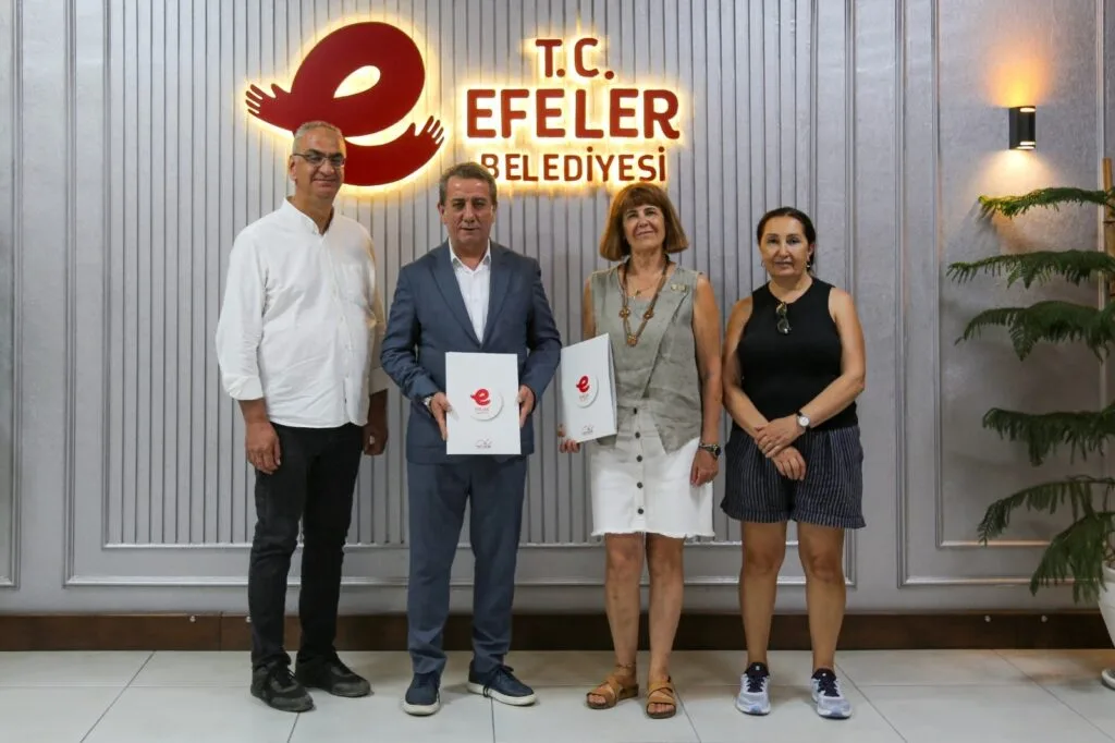 Efeler’de tarihi adım! Tescilli bina Atatürk Kültür Evi oluyor