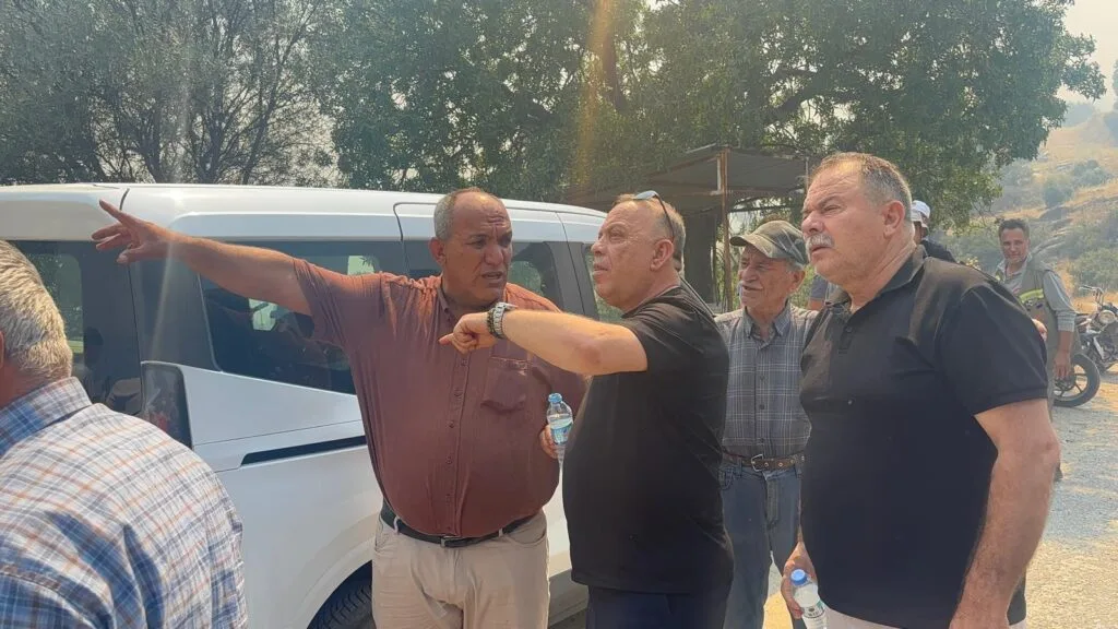Bozdoğan’da kritik saatler! Başkan Özel yangın bölgesinde çalışmaları takip etti