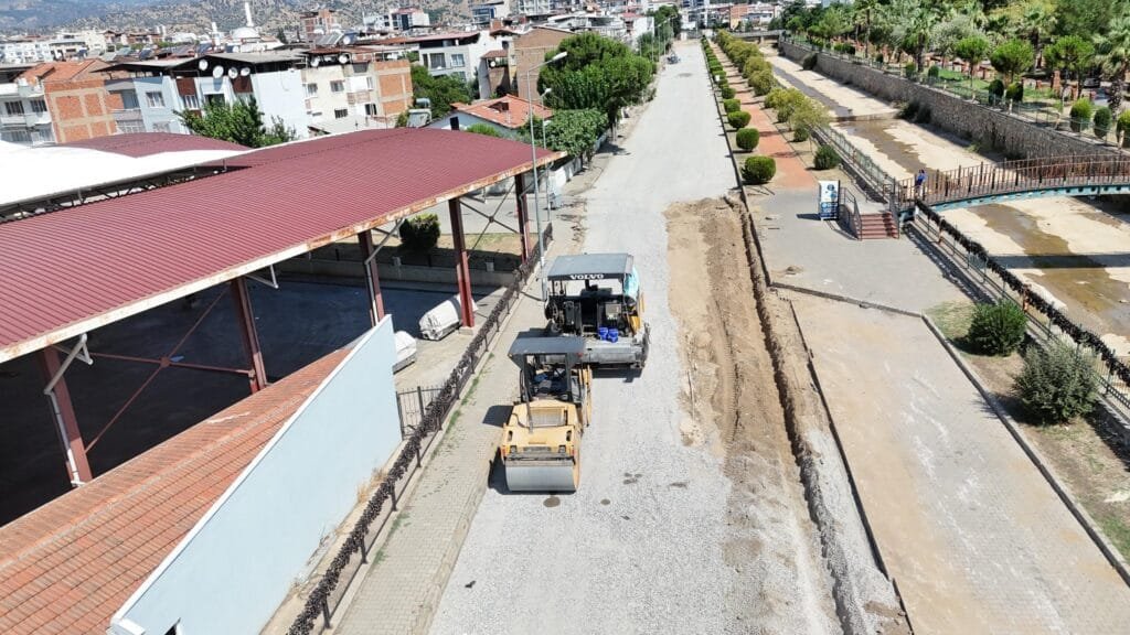 Nazilli’de yatırımlar hızlandı! Başkan Tetik: “Borçlar bitti, şimdi hizmet zamanı”