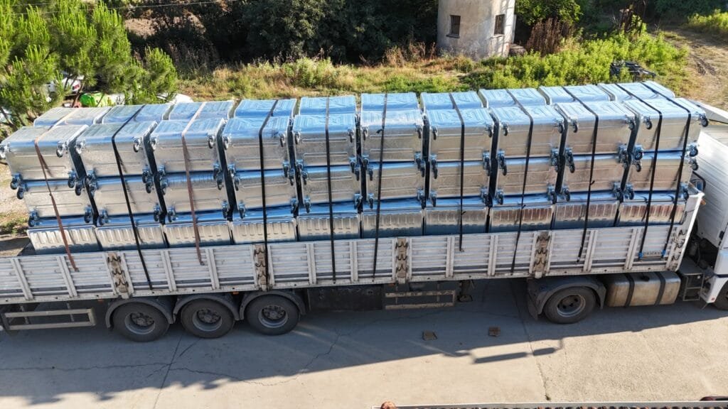 Bozdoğan’a 50 yeni çöp konteyneri! Mahalle ve sokaklara yerleştirildi