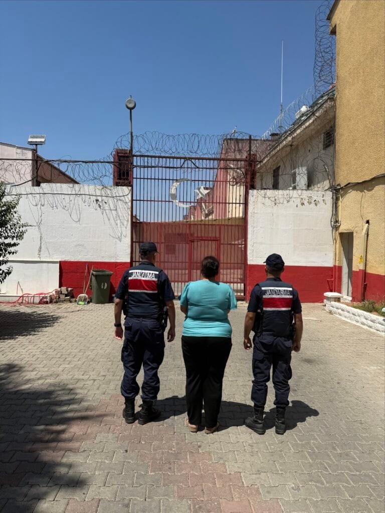Aydın’da Jandarmadan Firari Hükümlülere Darbe