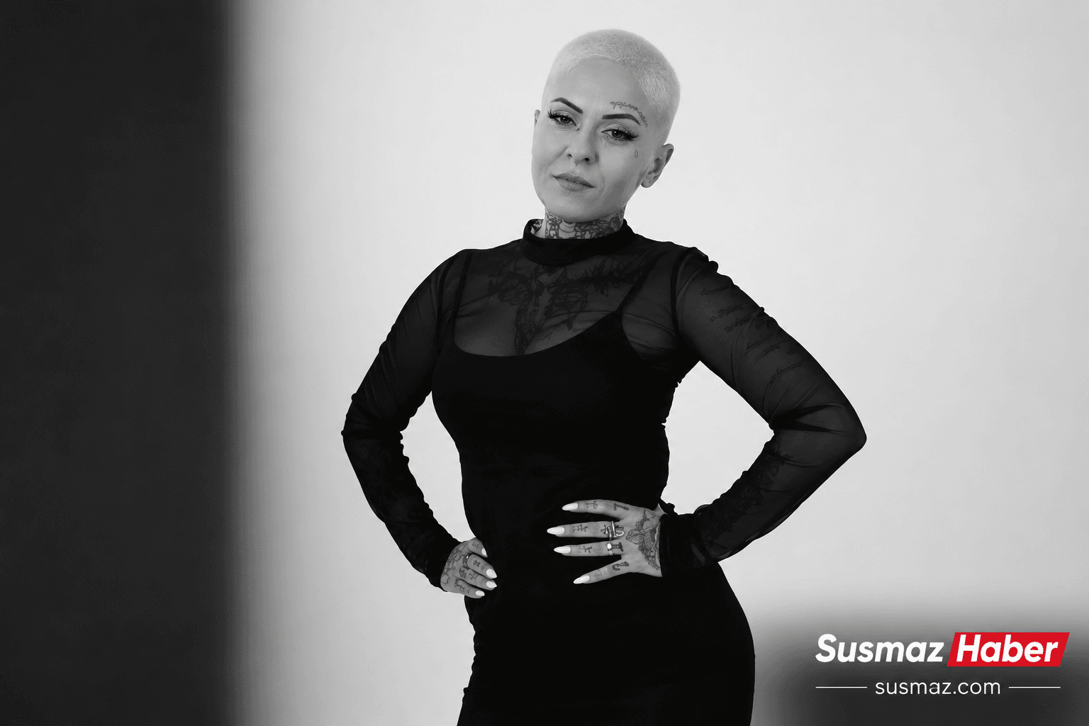 Sofia Sevilay Altınbaş Kimdir? Biyografisi, Kariyeri ve Filmografisi 1 Sofia Sevilay Altınbaş siyah beyaz portre fotoğrafı