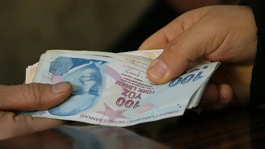 Memurlara ek tazminat müjdesi! 25 ve 50 puanlık ödeme bugün yürürlüğe girdi
