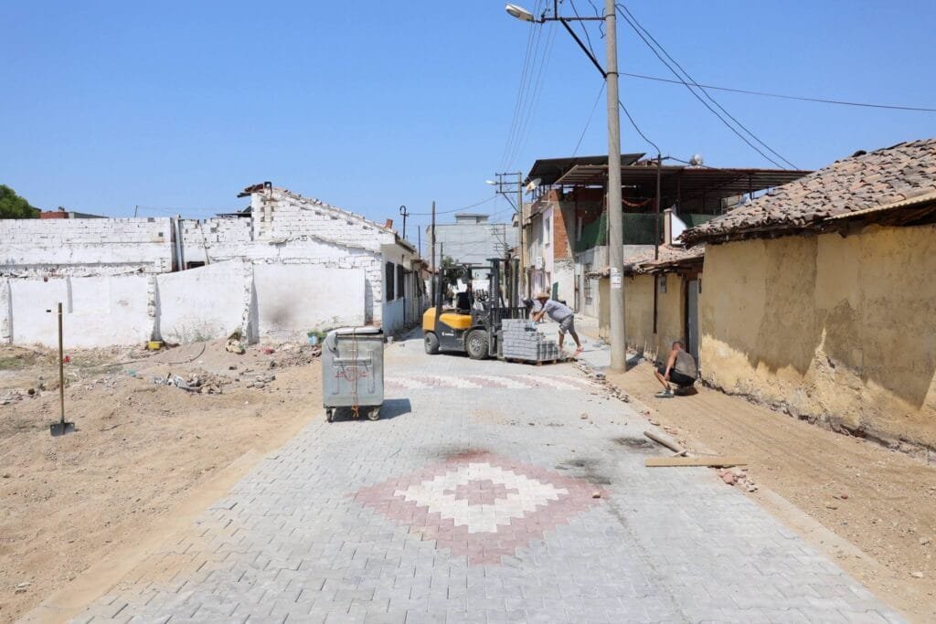 İncirliova’da üç sokak birden yenileniyor! Sıradaki adres belli oldu