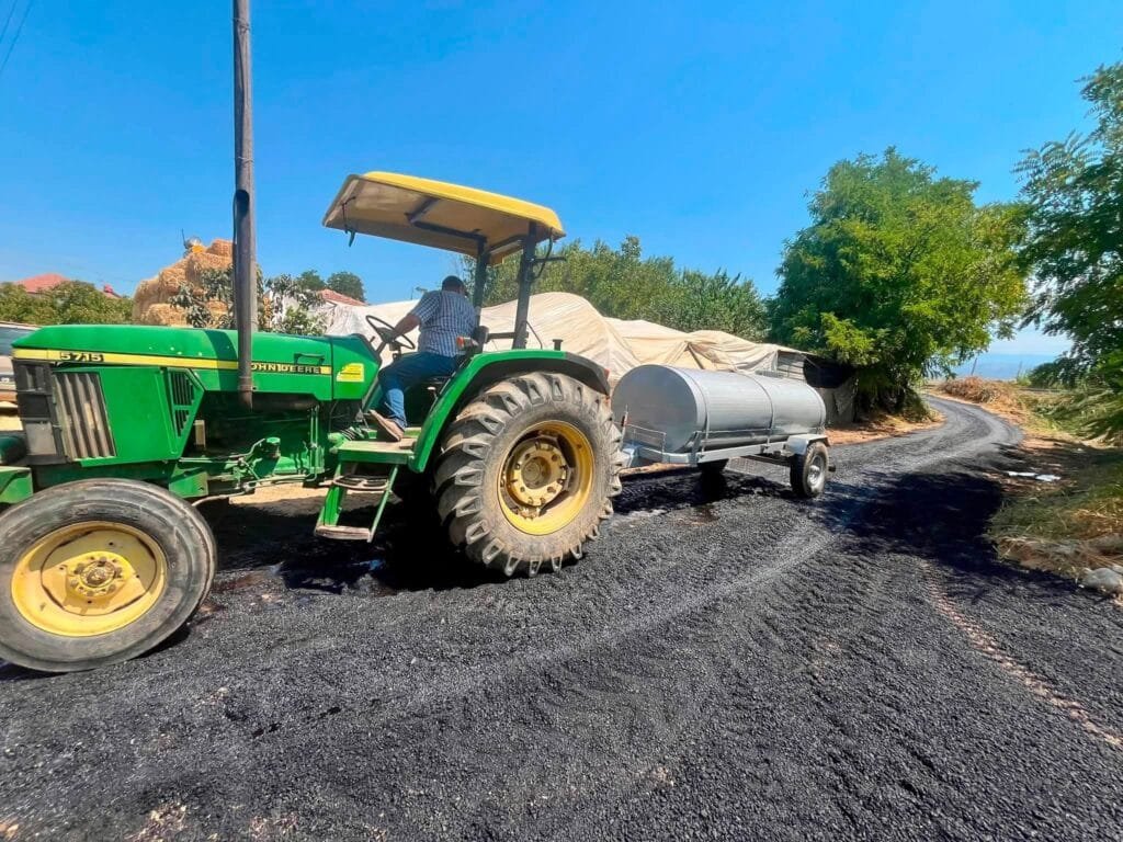 Sultanhisar’da yol seferberliği: Ekipler ihtiyaç duyulan bölgelere müdahale ediyor