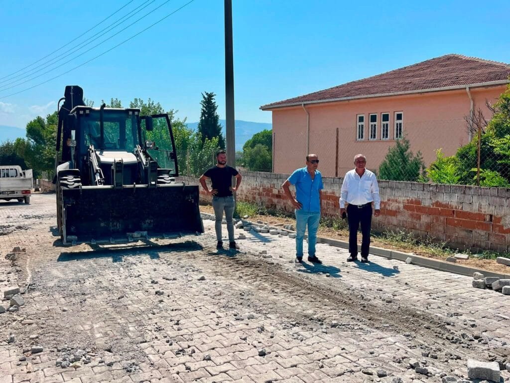 Başkan Yıldırımkaya Sultanhisar’da sahaya indi! Talepleri tek tek dinledi