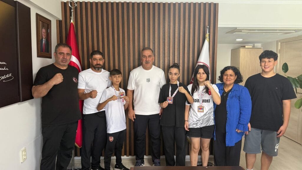 Aydınlı Genç Boksörlerden Türkiye Şampiyonası’nda 3 Madalya