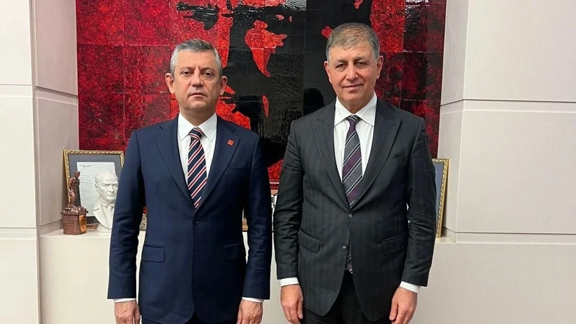 Özgür Özel’den Cemil Tugay için çok sert sözler: Tarih önünde yeni bir travma olur