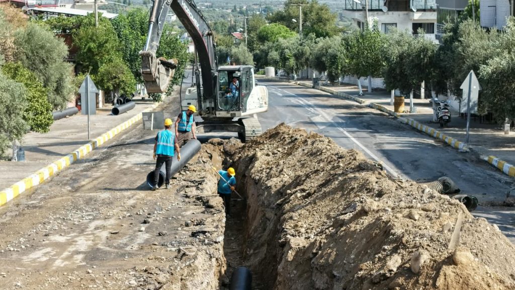 Bozdoğan’ın altyapısı yenileniyor: ASKİ ekipleri Akçay Mahallesi’nde