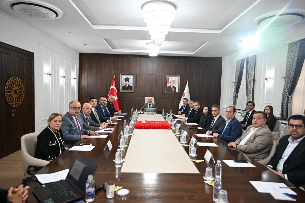 Aydın’ın istihdam tablosu açıklandı! 29 bin iş ilanına karşılık 20 bin 564 kişi işe yerleştirildi