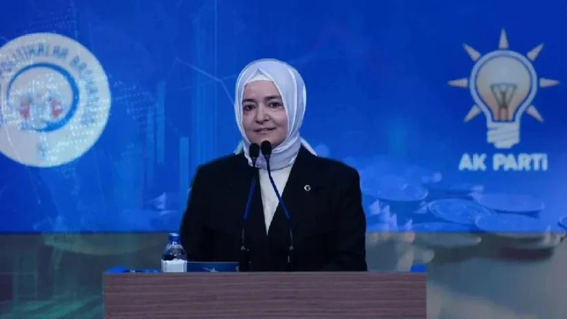 Fatma Betül Sayan Kaya artık AK Parti üyesi değil! Eyyüp Kadir İnan açıkladı